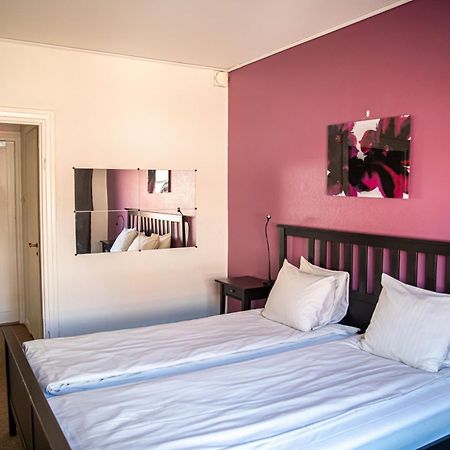 Saga Hotell Borlange Bagian luar foto
