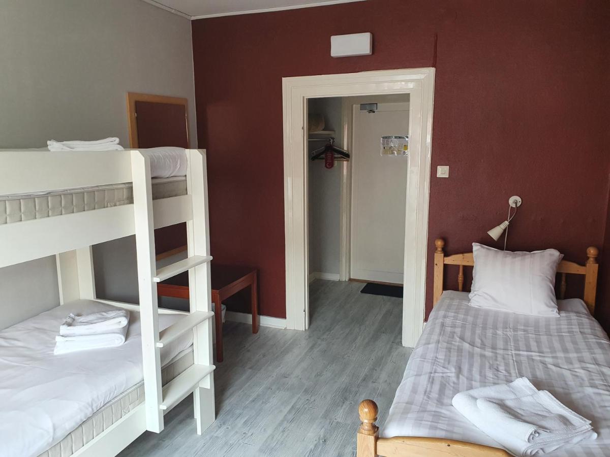 Saga Hotell Borlange Bagian luar foto