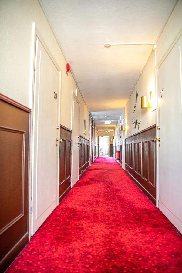 Saga Hotell Borlange Bagian luar foto